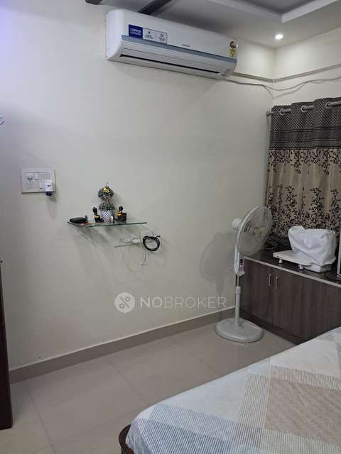 2 BHK Flat In Tara Homes, Pedda Amberpet For Sale  In  Pedda Amberpet,