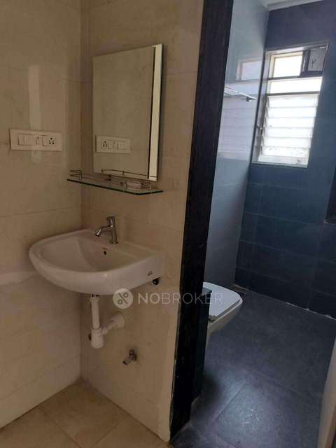 2 BHK Flat In Indrapark Society for Rent  In Hadapsar  