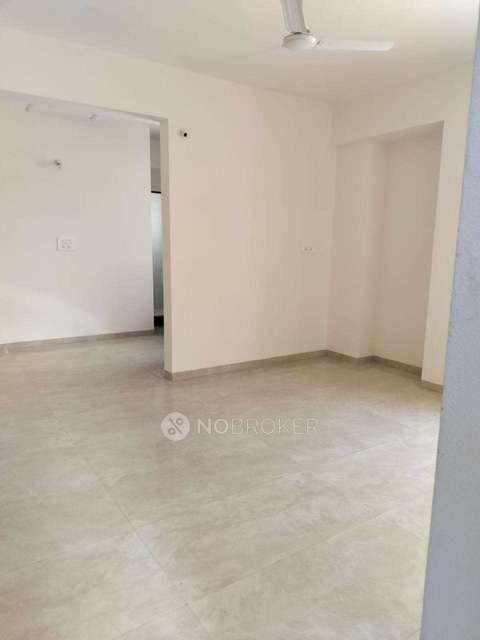 2 BHK Flat In Indrapark Society for Rent  In Hadapsar  