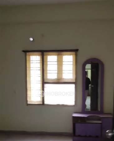 2 BHK Flat In Geetha Mohan Villa For Sale  In Gayatri Nagar