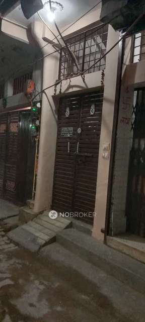 1 RK Flat for Rent  In  Chhatarpur