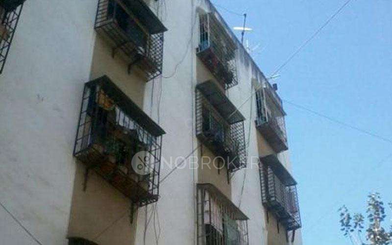 Shared Room for Female In 1 BHK  In Swami Prerana In Shaniwar Peth