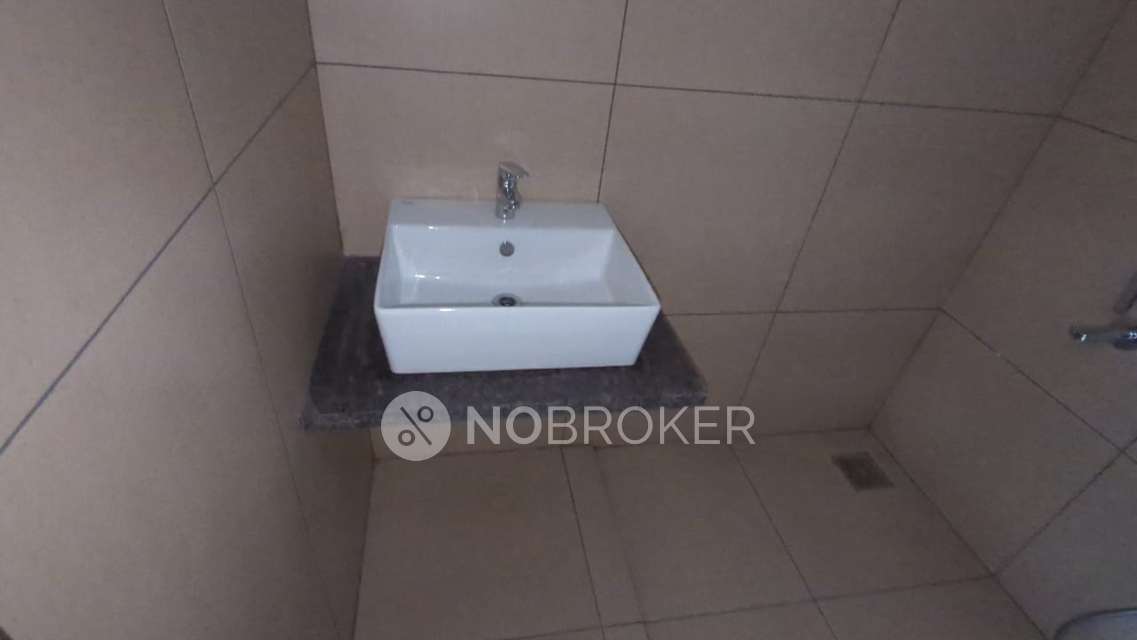 3 BHK Flat In Majestique Signature Towers for Rent  In Baner