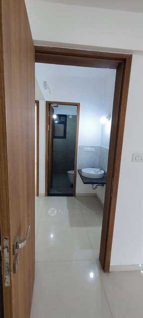 3 BHK Flat In Majestique Signature Towers for Rent  In Baner