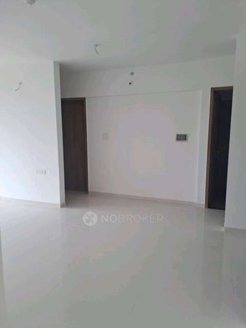 3 BHK Flat In Majestique Signature Towers for Rent  In Baner