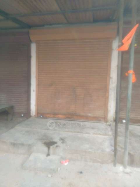 Shop in Jahangir Puri, Delhi for sale 