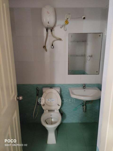 2 BHK Flat In Ozone Evergreens For Sale  In Kasavanahalli