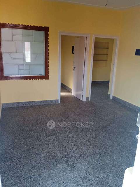 2 BHK Flat In Standalone Building  for Rent  In Rajajinagar