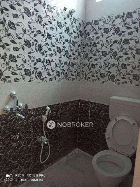 2 BHK Flat In Ahmed&#39;s Residency For Sale  In Naseeb Nagar