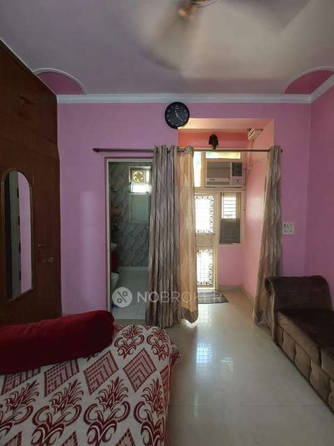 2 BHK Flat In Antriksha Apartment For Sale  In Vikaspuri
