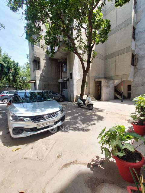 2 BHK Flat In Antriksha Apartment For Sale  In Vikaspuri