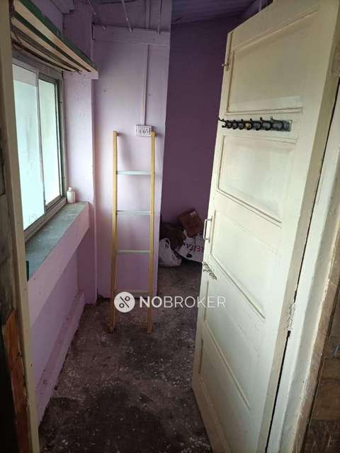 2 BHK Flat In Sumitra Farro Nagar Chs For Sale  In Thane