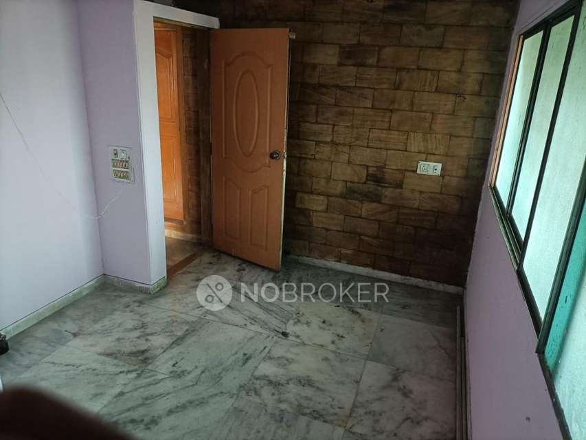 2 BHK Flat In Sumitra Farro Nagar Chs For Sale  In Thane