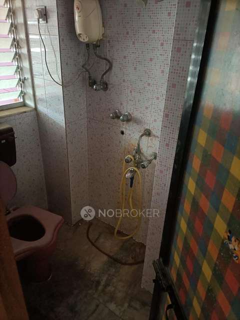 2 BHK Flat In Sumitra Farro Nagar Chs For Sale  In Thane