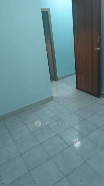 2 BHK Flat In Saf Games Village for Rent  In Koyambedu