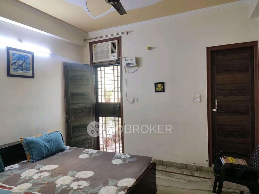 3 BHK Flat In Krishna Apartment For Sale  In Raj Nagar