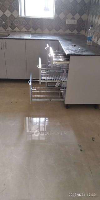 3 BHK Flat In Sb For Sale  In Sector 37