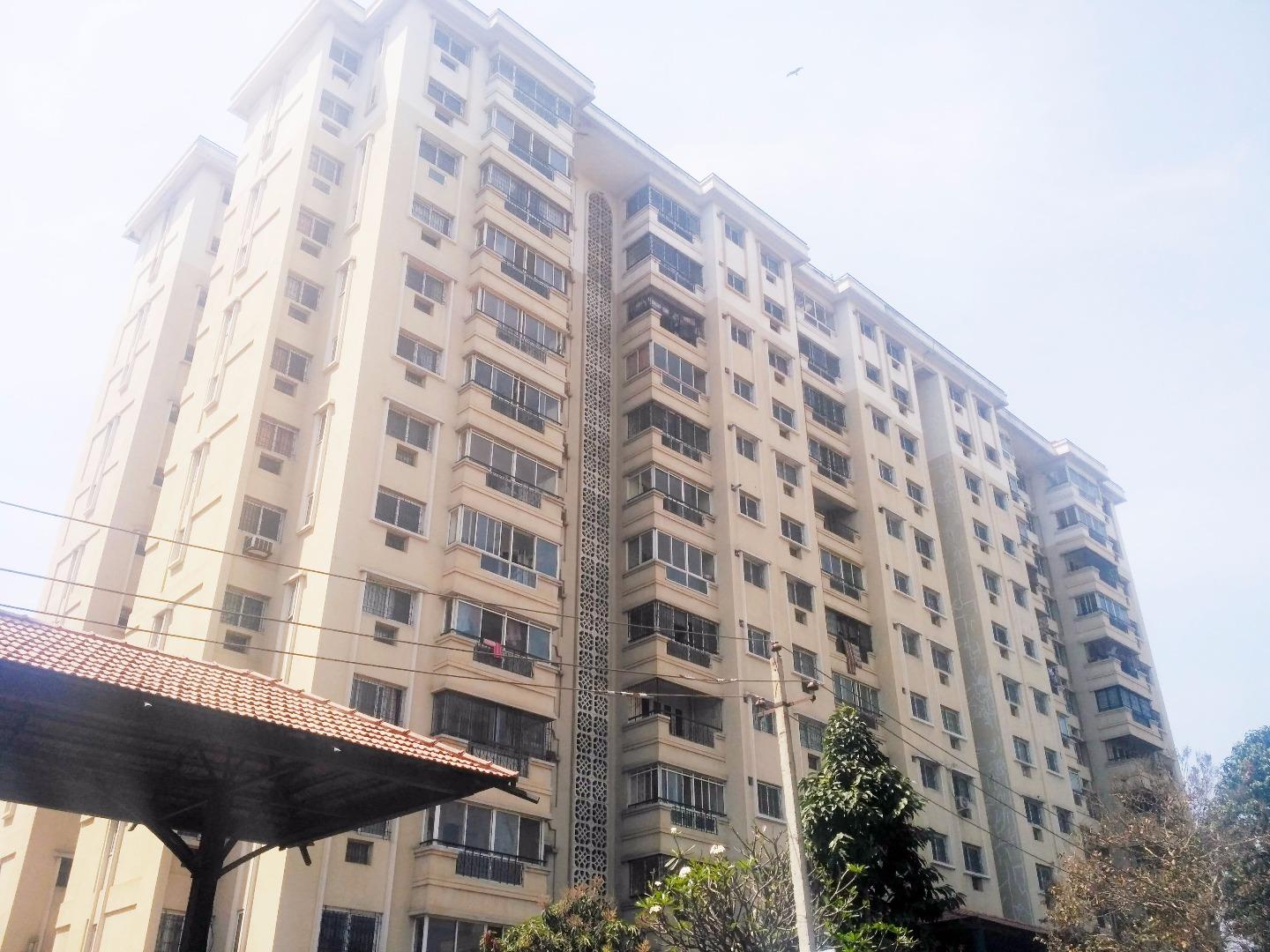 Komarla Brigade Residency