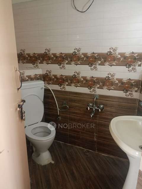 3 BHK Flat In Sai Ragh Sarovar For Sale  In Marathahalli