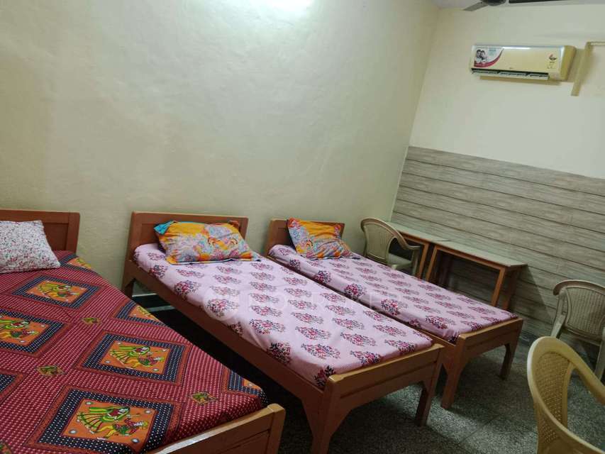 PG for Boys in Nirman Vihar