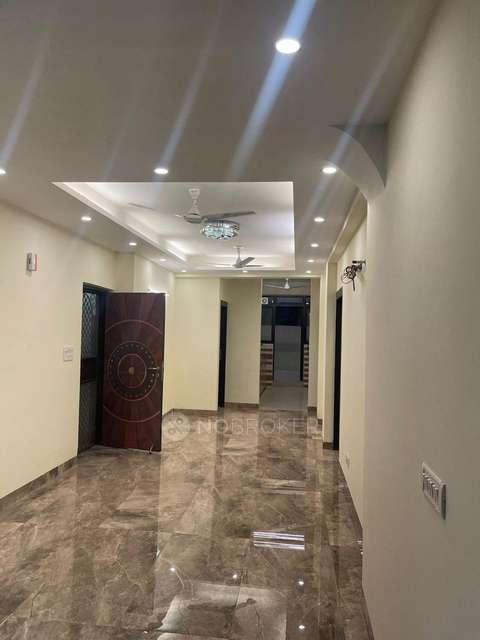 3 BHK Flat In Uppal Southend For Sale  In Sector 49