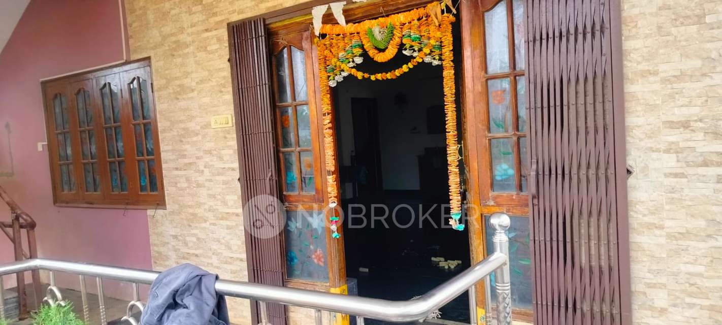 4+ BHK Flat For Sale  In Medipally