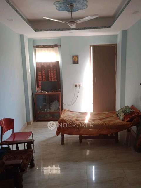 1 BHK House for Rent  In  Dlf City Phase 3 