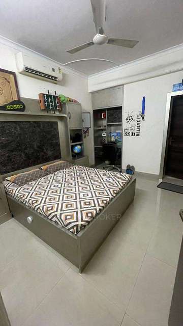 2 BHK Flat In Satyam Apartment For Sale  In Vasundhara Enclave