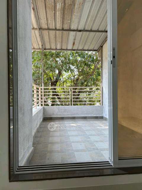 1 BHK Flat In Square One For Sale  In Kansai