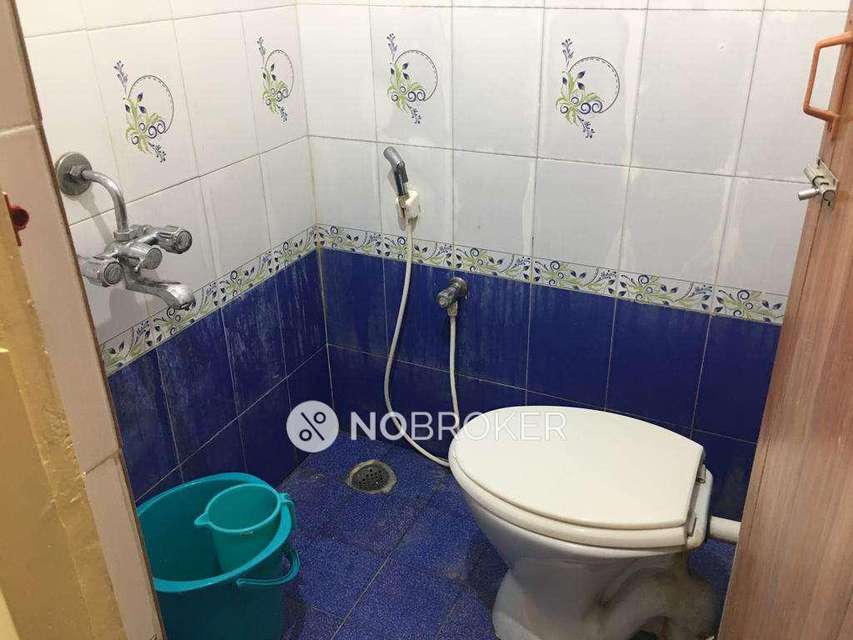 2 BHK Flat In Emerald Flats For Sale  In  Kodambakkam