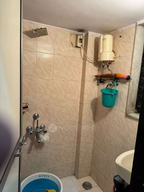 1 RK Flat In Keshav Shrusti Building for Rent  In Malad West