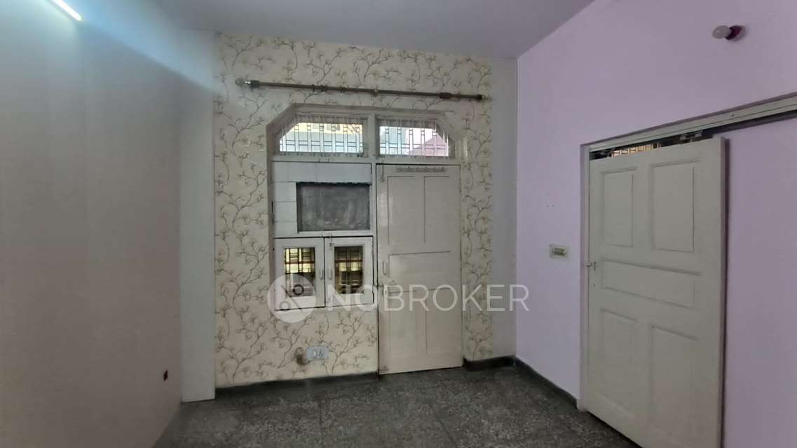 2 BHK House for Rent  In Sector 37
