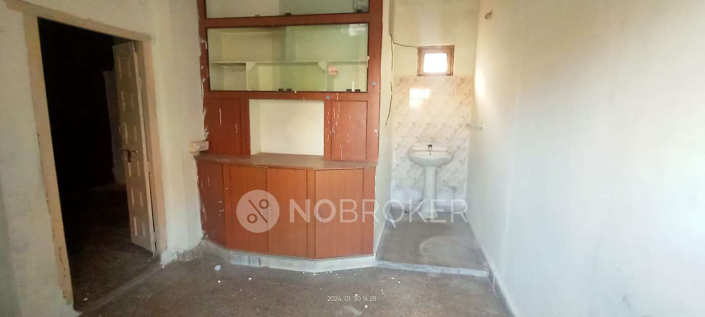 1 RK House for Rent  In Amberpet