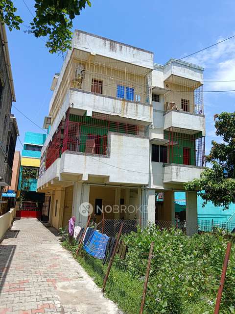2 BHK Flat In Raveen J For Sale  In Chromepet