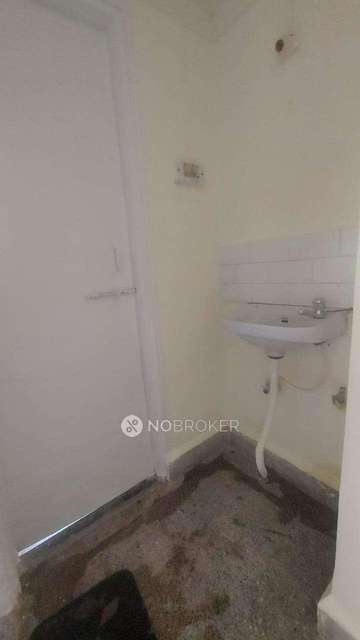 2 BHK Flat In Samrat Towers For Sale  In Kondhwa Budruk