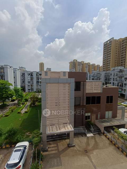 4 BHK Flat In Sare Homes For Sale  In  Sector 92
