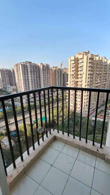 PG for Anyone in Gaur City 2