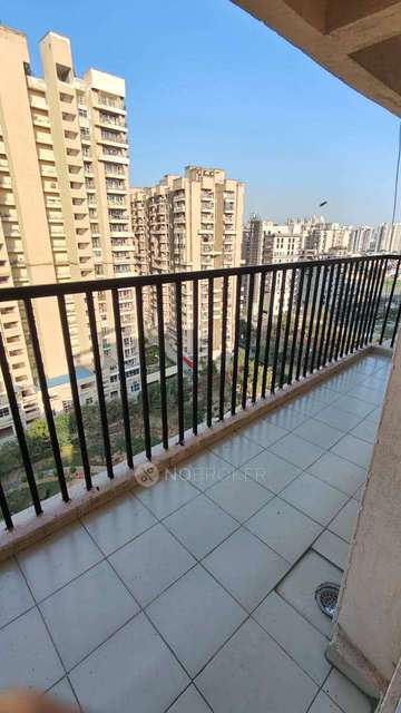 PG for Anyone in Gaur City 2