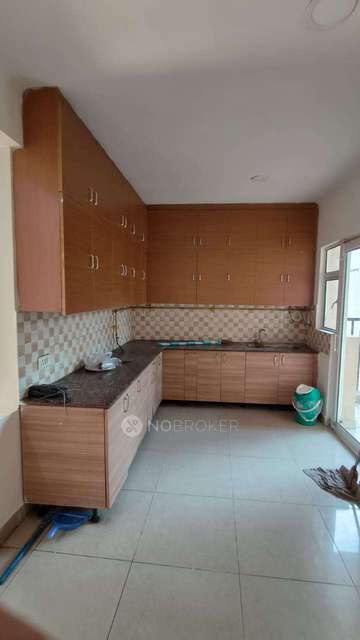 PG for Anyone in Gaur City 2