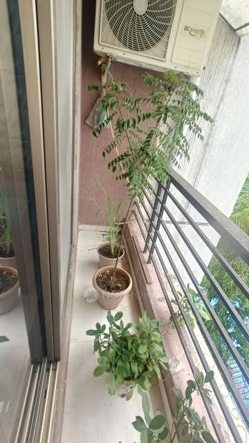 1 BHK Flat In Suyojit Chs For Sale  In Thane West