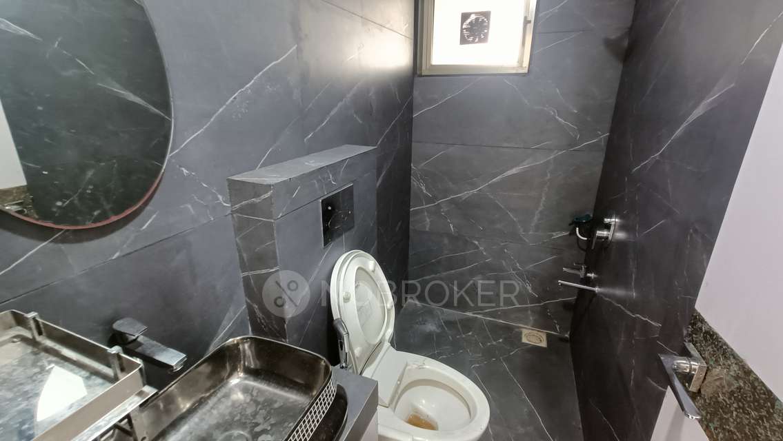 1 BHK Flat In Suyojit Chs For Sale  In Thane West