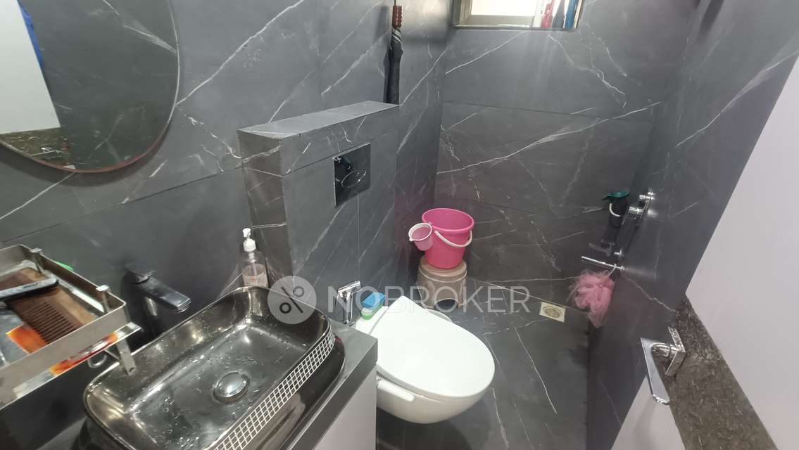 1 BHK Flat In Suyojit Chs For Sale  In Thane West