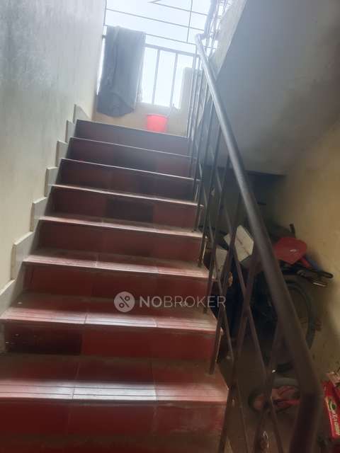 1 BHK Flat In Vijaya Sri Sanjeevi Estatess  For Sale  In Royal Aveneue  Thoraipakkam 