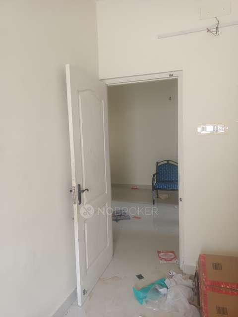 1 BHK Flat In Vijaya Sri Sanjeevi Estatess  For Sale  In Royal Aveneue  Thoraipakkam 