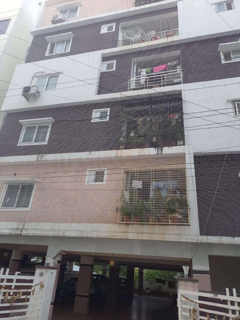 Sri Laxmi Nilayam Apartment