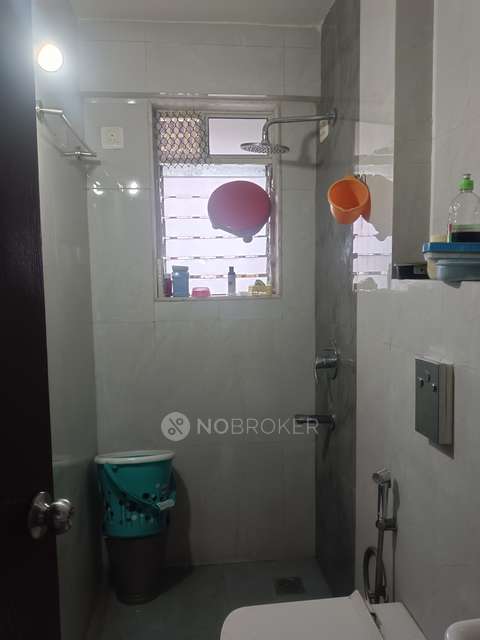 1 BHK Flat In The Baya Victoria For Sale  In Byculla West