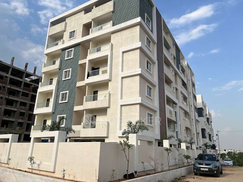 2 BHK Flat In Sri Venakata Sai Nilayam For Sale  In Peeramcheru