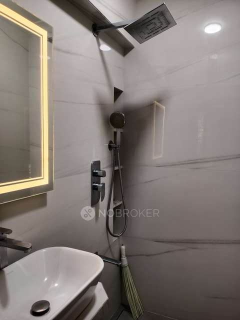 3 BHK Flat In Minal Tower For Sale  In Andheri East