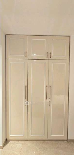 1 BHK Flat In Hiranandani Regent Hill  For Sale  In Powai