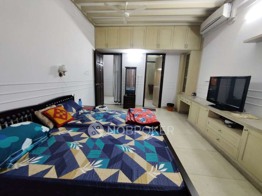 4 BHK Flat In Ramaniyam Ocean Creast For Sale  In Santhome